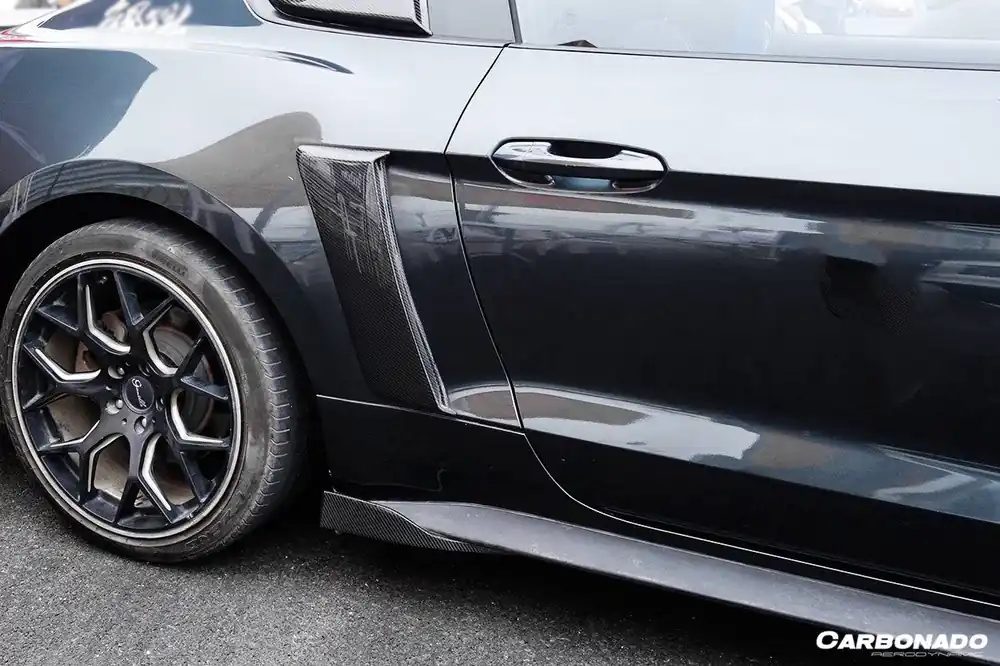 Carbonado 2015-2023 Ford Mustang Rsh Style Quarter Panel Side Scoops