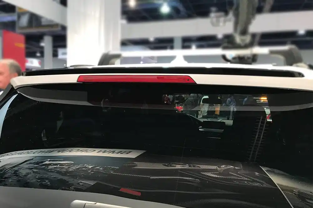 Carbonado 2014-2018 BMW X5 F15 MP Style Carbon Fiber Roof Spoiler