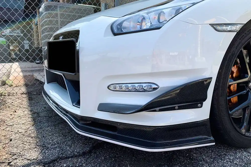 Carbonado Mines Style Carbon Fiber Front Canards | 2012-2016 Nissan GTR