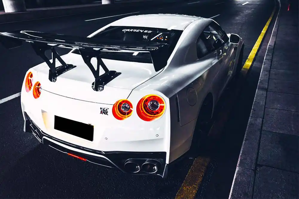 Carbonado 2008-2023 Nissan GTR R35 CBA DBA EBA VA Style Trunk Spoiler