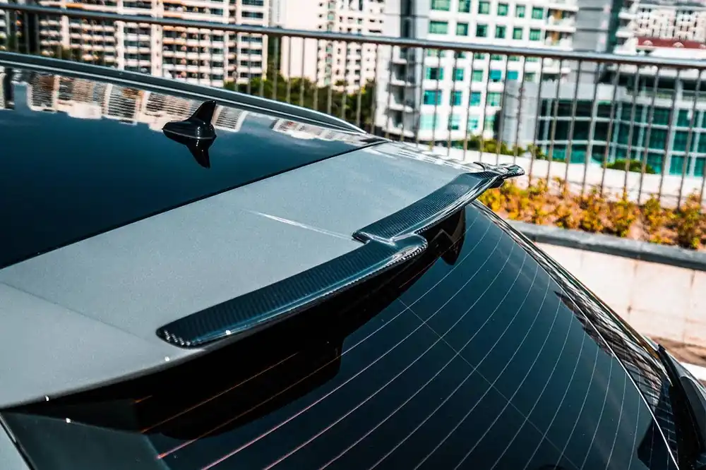 Carbonado 2013-2018 Audi RS6 Avant MN Style Carbon Fiber Roof Spoiler