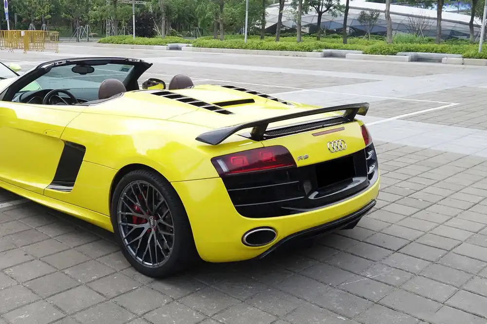 Carbonado 2010-2015 Audi R8 Spyder GT Carbon Fiber Trunk Spoiler