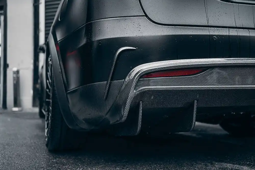 Carbonado 2016-2021 Tesla Model X SUV RZS Style Carbon Fiber Rear Bumper Canards