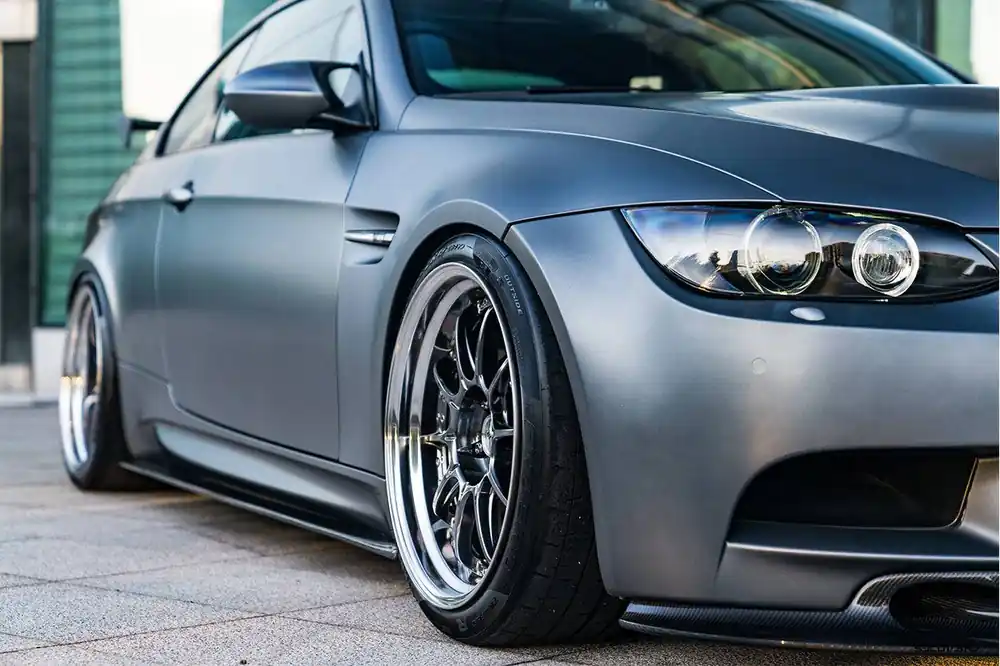 Carbonado 2008-2012 BMW M3 E92 E93 ET Style Carbon Fiber Side Skirts Under Board