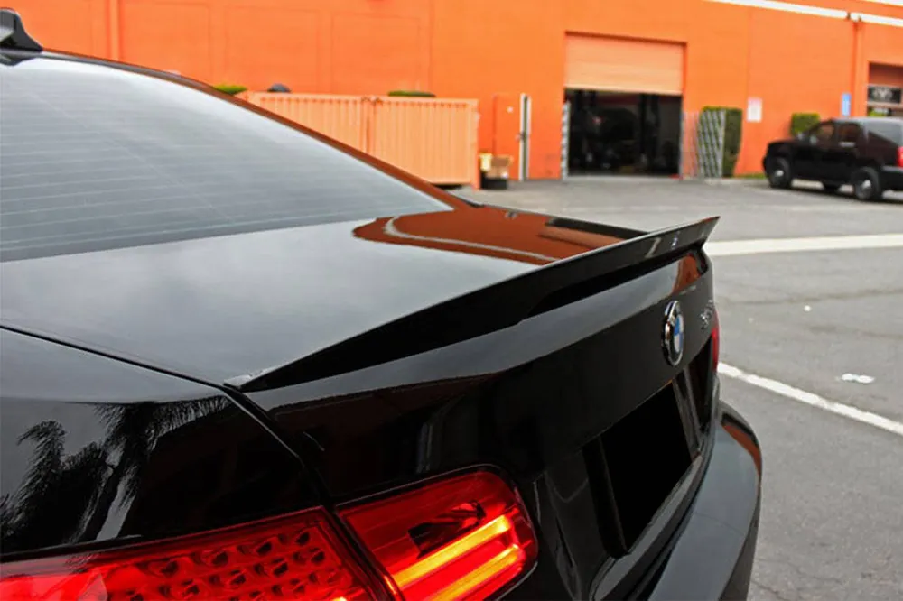 Carbonado 2008-2012 BMW M3 E92 MP Style Carbon Fiber Trunk Spoiler