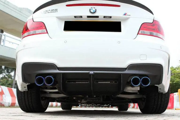 Carbonado 2008-2013 BMW E82 E88 1M RZ Style Carbon Fiber Rear Lip Rear Diffuser Undertray