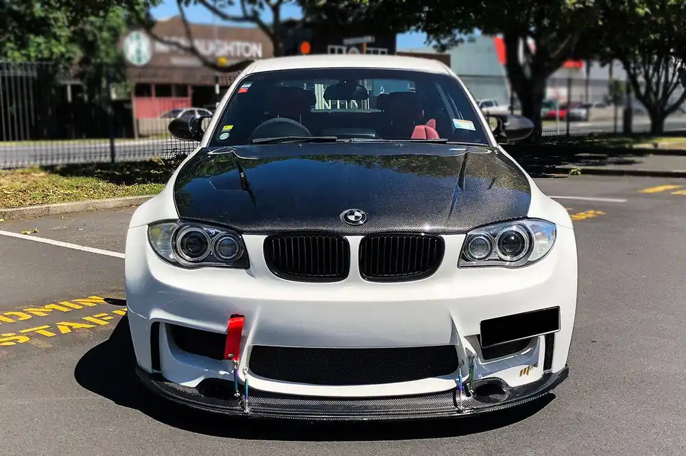 Carbonado 2008-2013 BMW 1 Series E82 E88 1M RZ Style Carbon FIber Hood