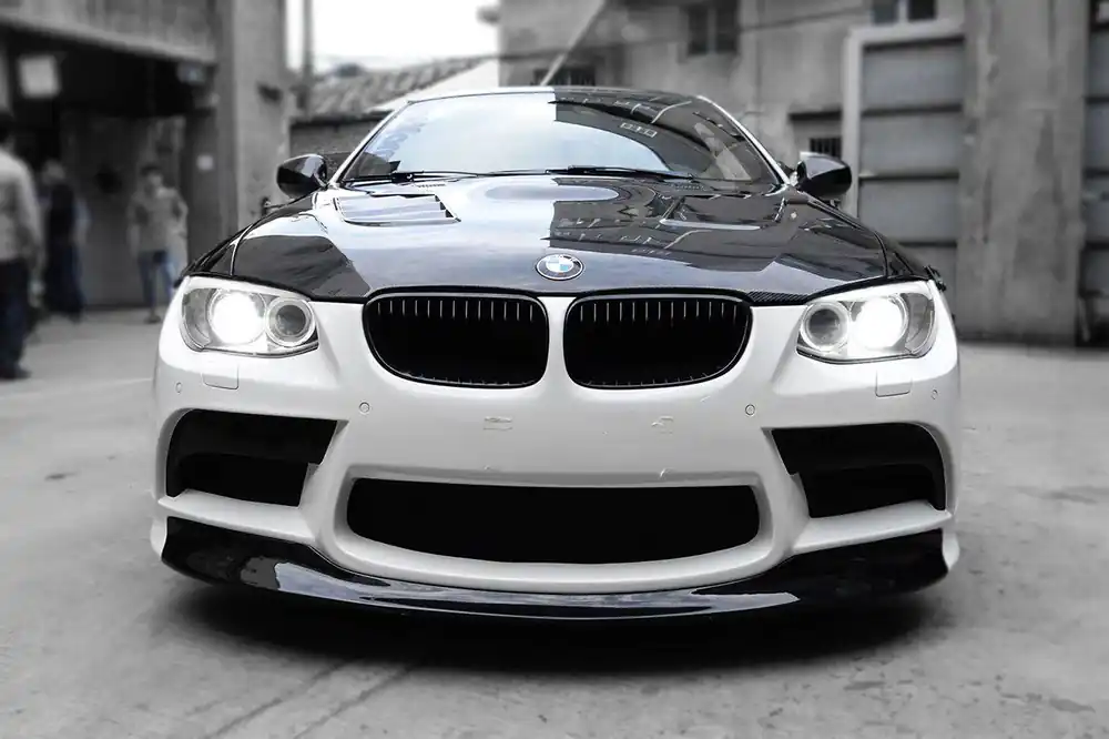 Carbonado 2011-2013 BMW 3 Series E93 Coupe VRS Style Front Bumper