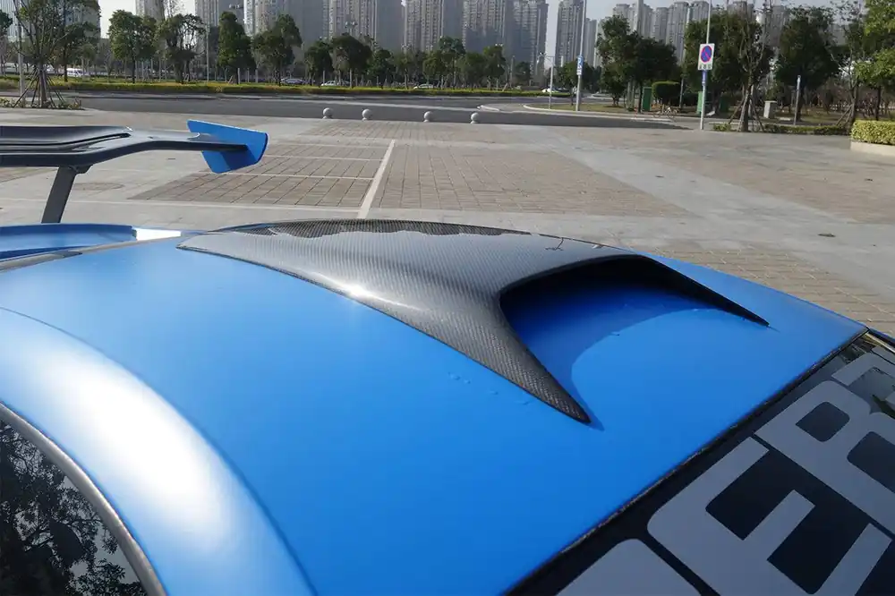 Carbonado 2011-2017 McLaren 650S MP4 12C BKSS Style Carbon Fiber Roof Scoop