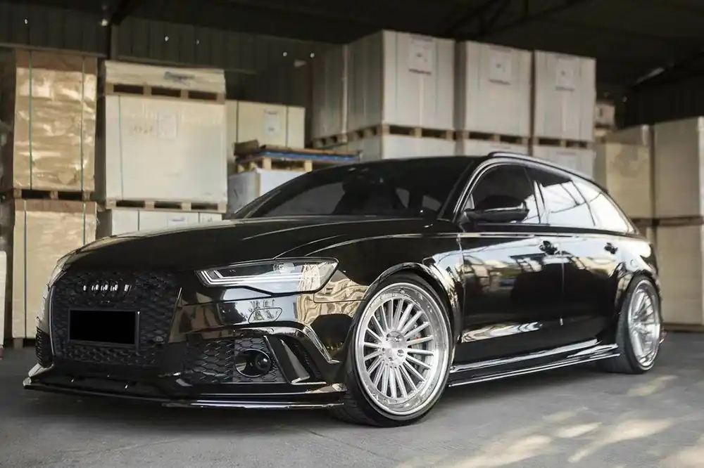 Carbonado 2013-2018 Audi RS6 Avant MN Style Carbon Fiber Side Skirts