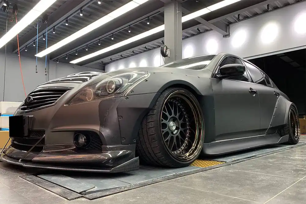 Carbonado 2010-2013 Infiniti G25 G37 Sedan BKSS Style Side Skirts