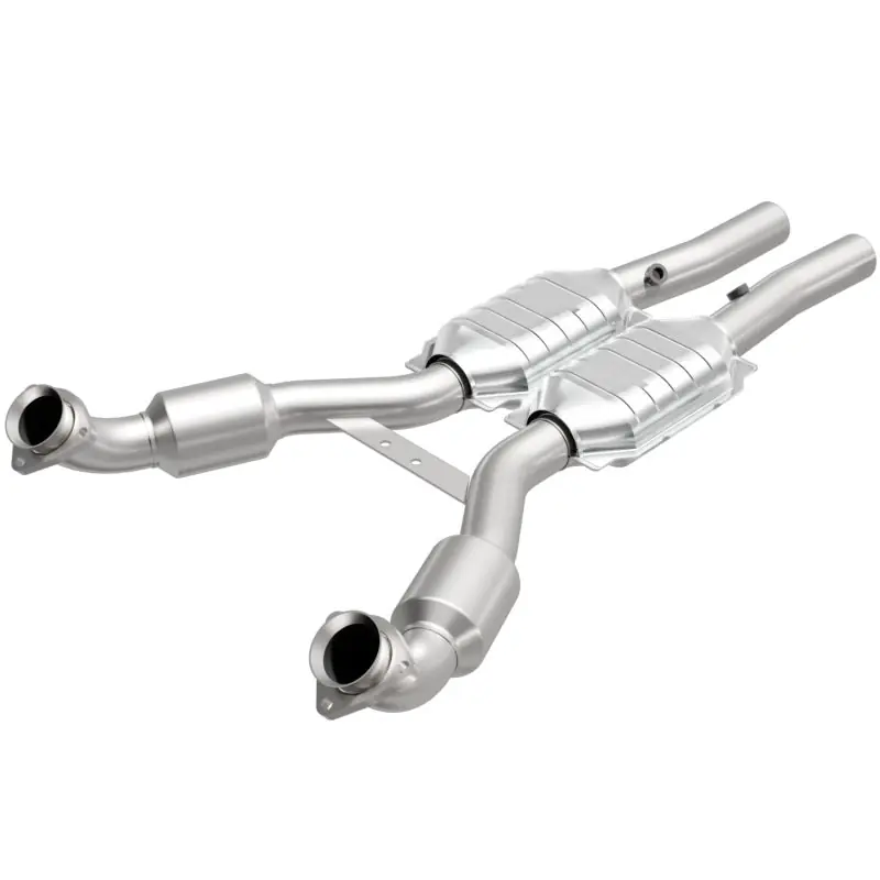 MagnaFlow Direct Fit Catalytic Converter 2004 Chevy Corvette 5.7L