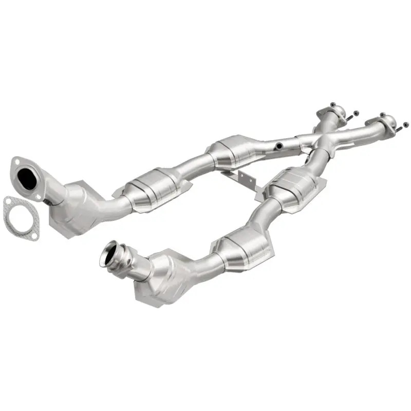 MagnaFlow Direct Fit Catalytic Converter 96-98 Mustang 4.6L 6-Cats